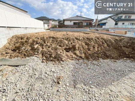 ���̑����n ���݌��z���B������͖��邭�J���I�ȃ��r���O��ŐV�ݔ��̃L�b�`���Ȃǉ��K�ȋ�Ԃ��L����܂��B�����������炱���g�V������炵�h�ւ̊��҂����܂�Z�܂��B�����������Ȃ����z���̗l�q���K���ł��B