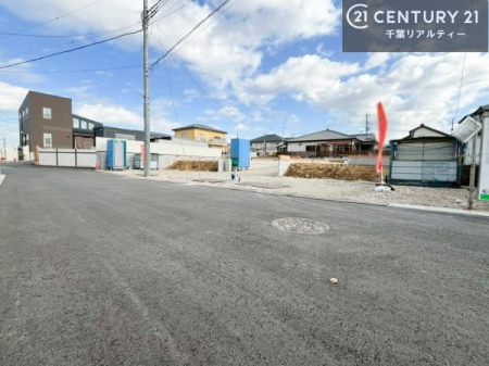 ���̑����n ���݌��z���B������͖��邭�J���I�ȃ��r���O��ŐV�ݔ��̃L�b�`���Ȃǉ��K�ȋ�Ԃ��L����܂��B�����������炱���g�V������炵�h�ւ̊��҂����܂�Z�܂��B�����������Ȃ����z���̗l�q���K���ł��B