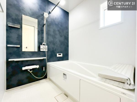 ���d�l�ʐ^(�����j �L�X�o�X�ň���̔������t���b�V���B�����L�΂���̂ŁA�����ɂ��������ƐZ����܂��ˁI�����̃o�X�^�C�����y���݂ɂȂ�܂��B�i���d�l�j