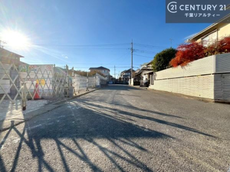 �O�ʓ��H�܂ތ��n�ʐ^ ���ӊ���A���q�l�̂���]�ɍ������������ꏏ�ɂ��ē���v���܂��B�Z��[���A�h�o�C�U�[�ɂ�邲���k������܂��B���Ђ͂��₢���킹�ɑ��Ή����܂��I���҂������܂���I