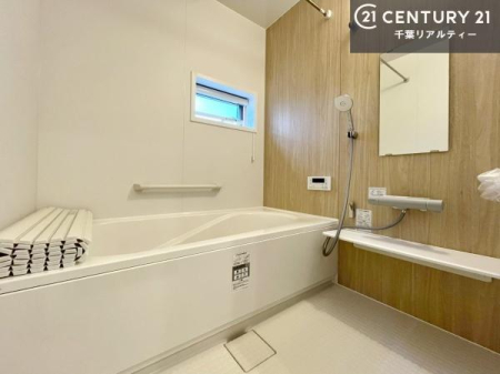 ���� ���O�W���A���[���̂��闁���ň���̔���������т܂��I�I���������@�����Ă���̂ŉJ�̓��̂���������S�ł��ˁI