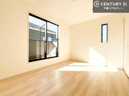 �Q�� �o���R�j�[�ɖʂ��Ă���m���ł��B���邭�����肪����A���C����������ł��܂��I���N���āA�O�ɏo�Ĕw�L�т����[�ċz�����ǂ������}������邱�Ƃ��ł��܂��B