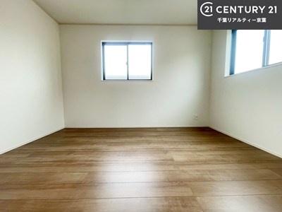 �m�� �y���d�l�ʐ^�z�m���͎q��������Q���A�F�X�Ɨp�r���ʂɗ��p�ł��܂��ˁB
���[�͂������Ղ�Ȃ̂ŁA�L�X�C�����悭�߂������Ƃ��ł��܂��B