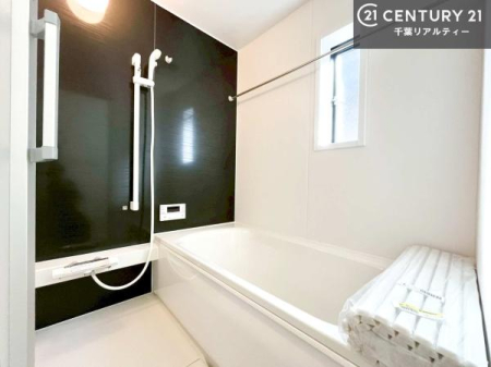 ���� �������������l�̕��͋C�̃o�X���[���́A�����o�Ă��ăo�X�^�C�����[���I
���d���撣���Ă��邲�J���ɂ��D�݂̓����̓����܂����āA�y����ł݂Ă͂������ł��傤���H