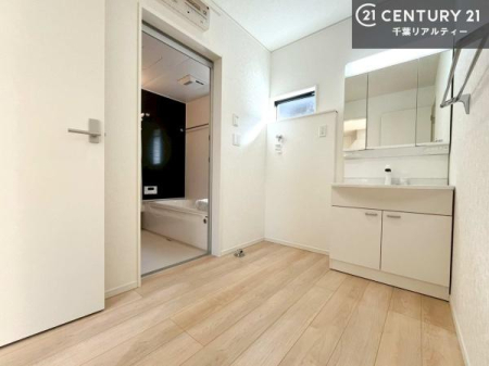 ���ʑ�E���ʏ� �����t���̖��邢���ʎ��ł��I���C�������ɓ���ւ����ł��Đ����ɕۂ��Ƃ��ł��܂��I���R�����������ނ̂ł����ς̎d�オ����ǂ��Ȃ�܂��ˁI