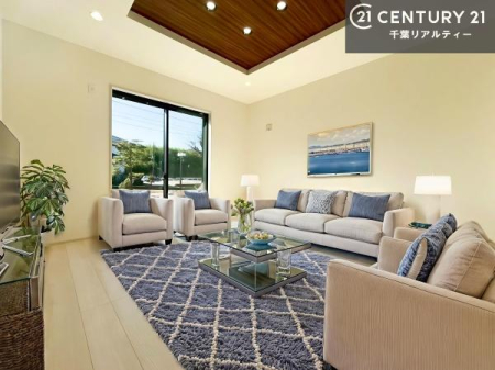 ���r���O �Ƌ��CG�p�[�X�ł��B�D�����z���܂肪���r���O����ł���ċ��S�n�̗ǂ���Ԃ����o���Ă���܂��I
���났�̎��Ԃ��߂����܂��I