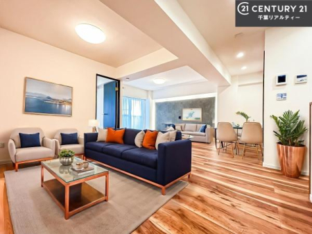 ���r���O �Ƌ��CG�p�[�X�ł��B�S�n�ǂ����r���O�͉Ƒ������R�ƏW�܂�܂��B�Ƒ��c�R�̎��Ԃ����������ł��B���Ƒ��ƁA����w�[���������Ԃ��߂��������ł��ˁB���邭�J���I�ȋ�Ԃł��B