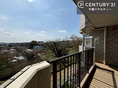 �Z�˂���̒��]�ʐ^ ������������Z��X�A�C�����̗ǂ������ʂ蔲����X���݂ł��B���ꂽ���ɂ͐�������n����J���I�Ȏ��Ԃ��y���߂܂��B�C�����̗ǂ������ʂ蔲����X���݂ł��I