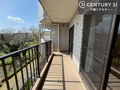 �o���R�j�[ �z������ǍD�ȃo���R�j�[�ł��I���ꂽ���ɂ͐�������n����J���I�Ȏ��Ԃ��y���߂܂��B
