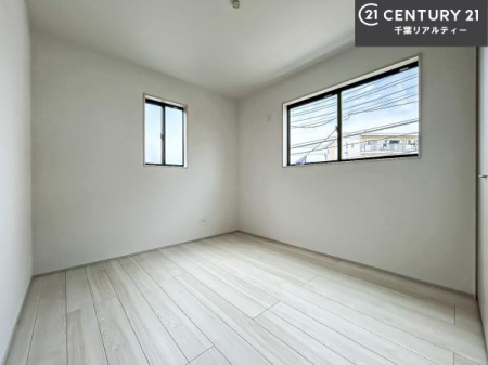 �q������ �|���o�������Ȃ��������́A���q�l�̂������Ƃ��Ă����S�ł��I
���[�X�y�[�X���[�����Ă���̂ŎU�炩�������������T�b�ƕЕt�����܂��I