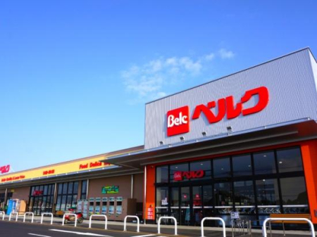 ���ӊ� �y�V���b�s���O�{�݁z�t�H���e�x���F600m