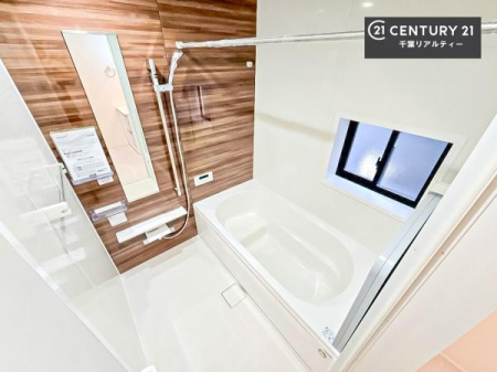 ���� �y���d�l�z1���̔�����������Ɩ����Ă���闁���ł��B
�������̑f�G�ȃ����N�[�[�V�����ꏊ�ł��ˁB