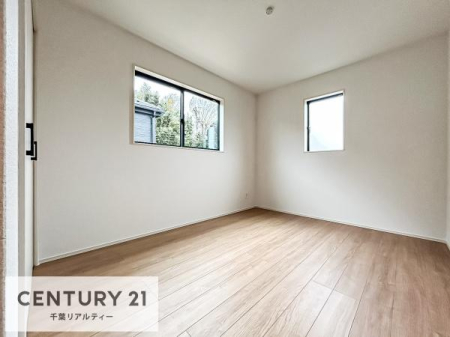 �q������ �|���o�������Ȃ��������́A���q�l�̂������Ƃ��Ă����S�ł��I
���[�X�y�[�X���[�����Ă���̂ŎU�炩�������������T�b�ƕЕt�����܂��I