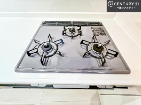 �L�b�`�� �R�����͎O������̂ł������̓����i�s���ł��܂��B
�������O�����t���ł��B�����X�y�[�X���L�X���Ă���׍�Ƃ����₷���I�g�����肪�ǂ��V�X�e���L�b�`���ł��I