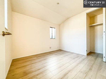 ���r���O�ȊO�̋��� ���邢�����́A���ʂ����ǂ��A���邭��ϋ��S�n�̗ǂ���ԂƂȂ��Ă���܂��B�����b�N�X���ĉ߂�����S�n�̗ǂ��������ł��I���̖ڊo�߂��X�b�L�����܂��ˁI