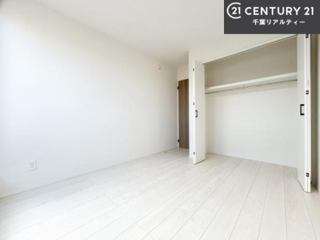 �m�� �y���d�l�ʐ^�z�m���͎q��������Q���A�F�X�Ɨp�r���ʂɗ��p�ł��܂��ˁB
���[�͂������Ղ�Ȃ̂ŁA�L�X�C�����悭�߂������Ƃ��ł��܂��B