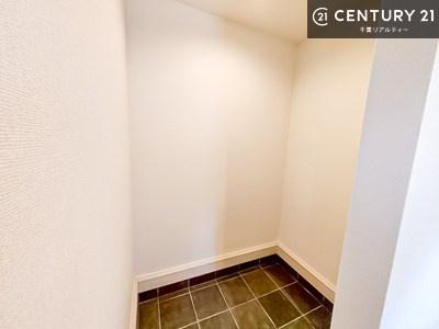 ���� �y���d�l�z�V���[�Y�C���N���[�N�t���I
���֎��[���[�����Ă��܂��I�C�����łȂ��x�r�[�J�[��܂��ݎ��]�Ԃ̎��[�ɂ��I���֎��肪�X�b�L���ƕЕt���܂��ˁI