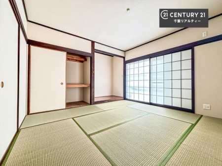 �a�� ���{�l�̐S������u�a�v�̋�ԁB�䑐�̍���Y����Ԃ͖����̂ЂƎ������o���Ă���܂��I�����b�N�X���ʂ�����̂ŉ��K�ɉ߂��������ł��B