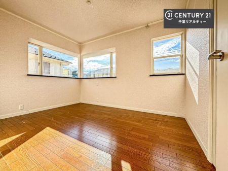 �m�� ���邢�����́A���ʂ����ǂ��A���邭��ϋ��S�n�̗ǂ���ԂƂȂ��Ă���܂��B�����b�N�X���ĉ߂�����S�n�̗ǂ��������ł��I���̖ڊo�߂��X�b�L�����܂��ˁI