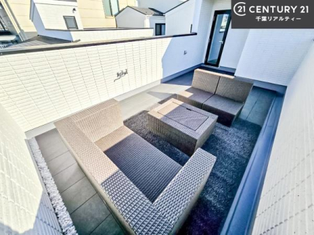 �o���R�j�[ �z������ǍD�ȃo���R�j�[�ł��I���ꂽ���ɂ͐�������n����J���I�Ȏ��Ԃ��y���߂܂��B