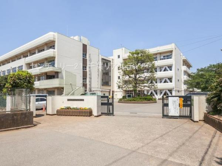 ���ӊ� �y���w�Z�z�D���s�����؂��J���w�Z�F1600m