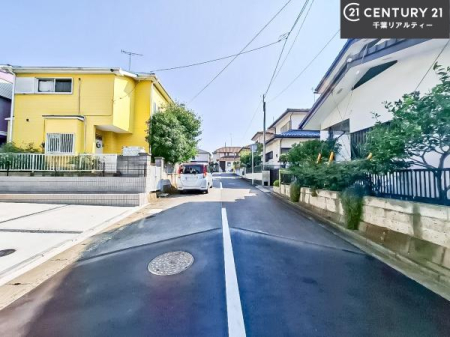 �O�ʓ��H�܂ތ��n�ʐ^ ���ӊ���A���q�l�̂���]�ɍ������������ꏏ�ɂ��ē���v���܂��B�Z��[���A�h�o�C�U�[�ɂ�邲���k������܂��B���Ђ͂��₢���킹�ɑ��Ή����܂��I���҂������܂���I