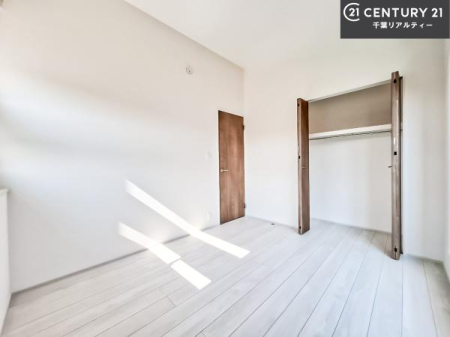 ���[ ���[�X�y�[�X�[�����Ă��܂��I�}�Ȃ��q�l�����q���Ă��U�炩�������������T�b�ƕЕt�����܂��I�������̃X�y�[�X�����܂��Ƃ肠�邨���������o���邱�Ƃ��o���܂��I