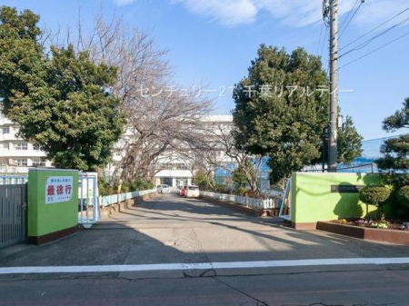 ���ӊ� �y���w�Z�z�D���s���匊�k���w�Z�F880m