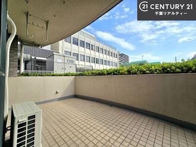 �o���R�j�[ �z������ǍD�ȃo���R�j�[�ł��I���ꂽ���ɂ͐�������n����J���I�Ȏ��Ԃ��y���߂܂��B
