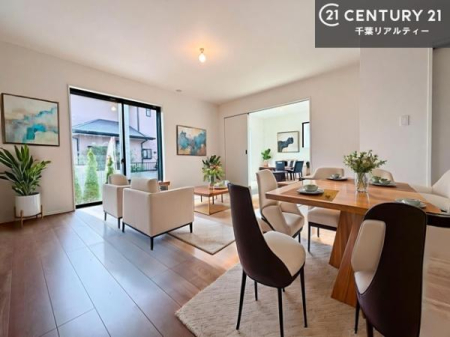 ���r���O �Ƌ��CG�p�[�X�ł��B�S�n�ǂ����r���O�͉Ƒ������R�ƏW�܂�܂��B�Ƒ��c�R�̎��Ԃ����������ł��B���Ƒ��ƁA����w�[���������Ԃ��߂��������ł��ˁB