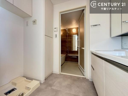 ���ʑ�E���ʏ� �g�Ȃ�𐮂�����ʏ��́A���������厖�ł��I������̐������̂��镵�͋C�����o�I�C�����悭���g�����������܂��B