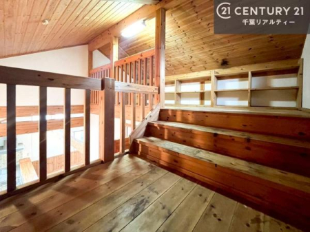 ���̑����� �����T���̂������E���v�]�E������ȂǁA���Ȃ�ƕ��ЃX�^�b�t�܂ł��\���t�����������I�s���Y�Ɋւ��邱�ƂȂ�A�ǂ̂悤�Ȃ��Ƃł����S���ӑΉ������Ē����܂��B