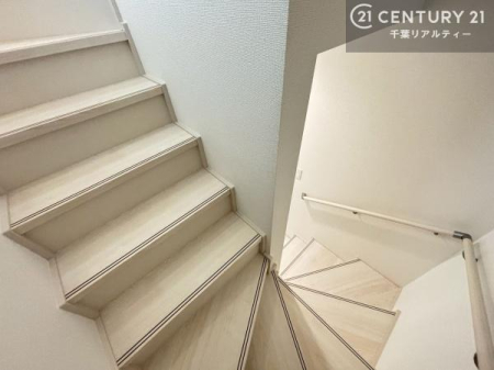 ���̑����� �K�i�͖��邭�萠������Ă��܂��B���q�l�₲�N�z�̕������S���Ă����p�����܂��ˁB