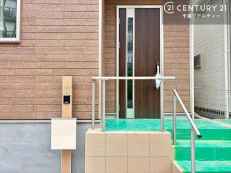 ���̑����n �u���̕����C�ɂȂ�I�v�u�������Ăǂ�ȏ��H�v�u�����Əڂ����m�肽���I�v�Ǝv������A���C�y�ɂ����k���������B