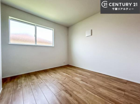 �q������ �|���o�������Ȃ��������́A���q�l�̂������Ƃ��Ă����S�ł��I
���[�X�y�[�X���[�����Ă���̂ŎU�炩�������������T�b�ƕЕt�����܂��I