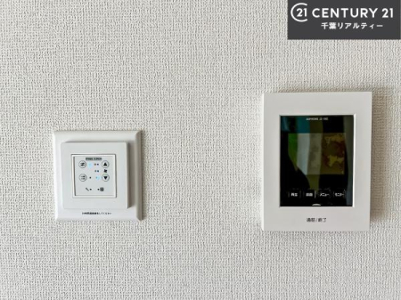 ���̑����� TV���j�^�[�t���C���^�[�z���ł��q�l�̂�����Ԓ��Ȃǂ����S�ł��ˁB