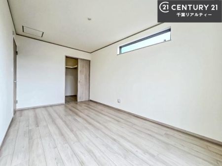 ���r���O�ȊO�̋��� �V���v���Ƀf�U�C������Ă��邽�߁A�Ƌ��I�т܂���I
���C�ɓ���̉Ƌ��u���Ă��낰���Ԃ���邱�Ƃ��ł��܂��B