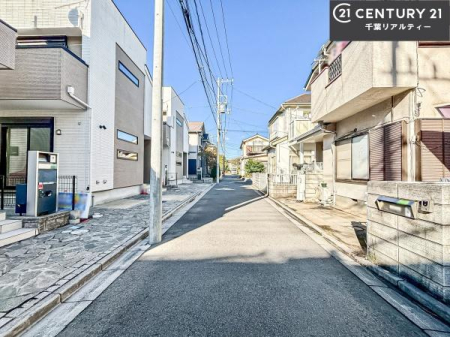 �O�ʓ��H�܂ތ��n�ʐ^ ���ӊ���A���q�l�̂���]�ɍ������������ꏏ�ɂ��ē���v���܂��B�Z��[���A�h�o�C�U�[�ɂ�邲���k������܂��B���Ђ͂��₢���킹�ɑ��Ή����܂��I���҂������܂���I