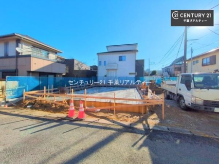 ���̑����n ���݌��z���B������͖��邭�J���I�ȃ��r���O��ŐV�ݔ��̃L�b�`���Ȃǉ��K�ȋ�Ԃ��L����܂��B�����������炱���g�V������炵�h�ւ̊��҂����܂�Z�܂��B�����������Ȃ����z���̗l�q���K���ł��B