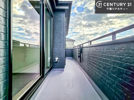 �o���R�j�[ �z������ǍD�ȃo���R�j�[�ł��I���ꂽ���ɂ͐�������n����J���I�Ȏ��Ԃ��y���߂܂��B