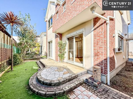 �� �z������ǍD�Ȃ���ł��I���ꂽ���ɂ͐�������n����J���I�Ȏ��Ԃ��y���߂܂��B
�K�[�f�j���O��ƒ�؉����y���߂܂��I