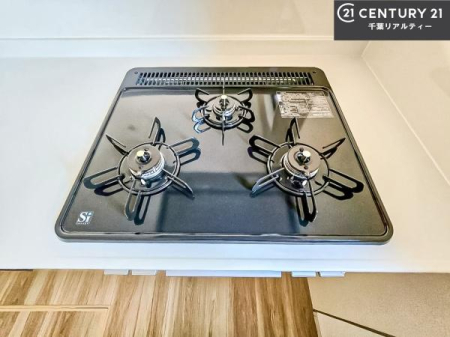 �L�b�`�� �R�����͎O������̂ł������̓����i�s���ł��܂��B
�������O�����t���ł��B�����X�y�[�X���L�X���Ă���׍�Ƃ����₷���I�g�����肪�ǂ��V�X�e���L�b�`���ł��I