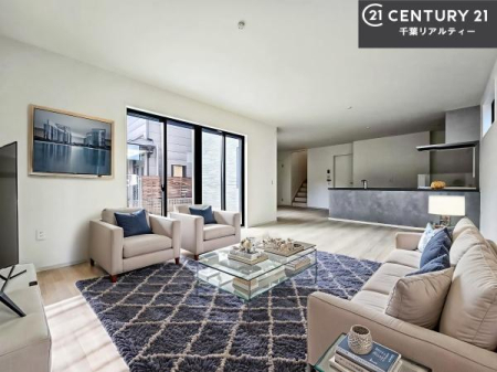 ���r���O �Ƌ��CG�p�[�X�ł��B�J�����̂���L�XLDK�I�\�t�@�[��_�C�j���O�e�[�u����u���Ă������ɂȂ�Ȃ��̂ŉ��K�ɉ߂����܂��I�R�~���j�P�[�V���������₷�����r���O�ł��I