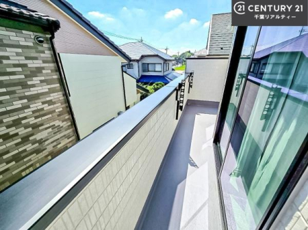 �o���R�j�[ �z������ǍD�ȃo���R�j�[�ł��I���ꂽ���ɂ͐�������n����J���I�Ȏ��Ԃ��y���߂܂��B