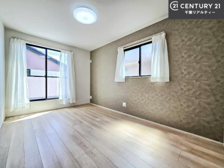 �m�� �o���R�j�[�ɖʂ��Ă���m���ł��B���邭�����肪����A���C����������ł��܂��I���N���āA�O�ɏo�Ĕw�L�т����[�ċz�����ǂ������}������邱�Ƃ��o�������ł��ˁI