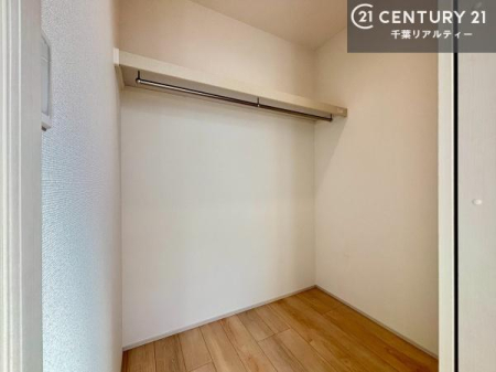 ���[ ���[�X�y�[�X�[�����Ă��܂��I�}�Ȃ��q�l�����q���Ă��U�炩�������������T�b�ƕЕt�����܂��I�������̃X�y�[�X�����܂��Ƃ肠�邨���������o���邱�Ƃ��o���܂��I