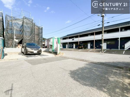 �O�ʓ��H�܂ތ��n�ʐ^ ���ӊ���A���q�l�̂���]�ɍ������������ꏏ�ɂ��ē���v���܂��B�Z��[���A�h�o�C�U�[�ɂ�邲���k������܂��B���Ђ͂��₢���킹�ɑ��Ή����܂��I���҂������܂���I