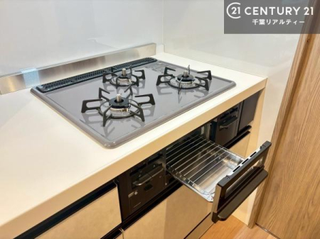 �L�b�`�� �R�����͎O������̂ł������̓����i�s���ł��܂��B
�������O�����t���ł��B�����X�y�[�X���L�X���Ă���׍�Ƃ����₷���I�g�����肪�ǂ��V�X�e���L�b�`���ł��I