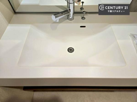 ���ʑ�E���ʏ� �[�����ʑ�{�E���́A�������˂ɂ����̂ł�����ꂪ�y�X�I���������ۂĂ܂��I
�L���C�Ȑ��ʏ��Ŏ��������̃��`�x�[�V�������オ��܂��ˁI