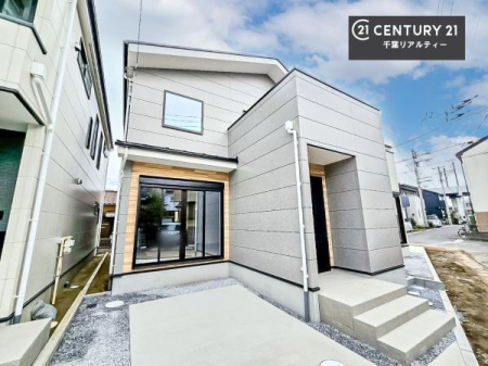 ���n�O�ώʐ^ �z������A���ʂ��ǍD�ȗ��n�I
���ӊ��⑼�������܂Ƃ߂Ă��ē��\�ł��I�s���Y�̎��Ȃ�ǂ�Ȏ��ł����C�y�ɂ����k���������B